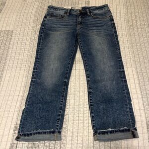 BKE buckle size 28 Payton cropped straight universal fit mid-rise blue jeans NWT